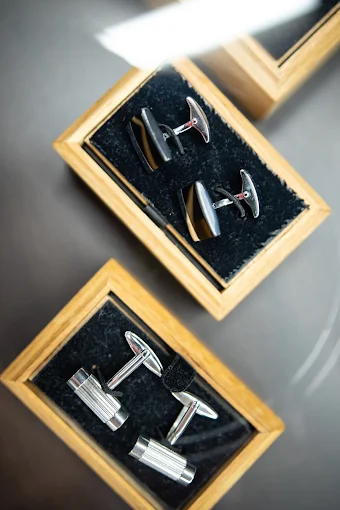 suite buttons  - no27 showroom drama