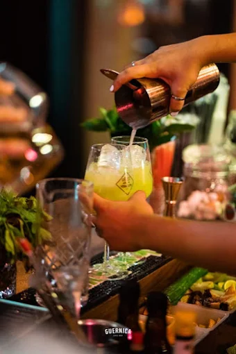 cocktails - guernica cafe bar drama