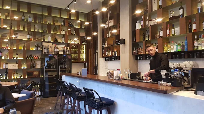 indoors - la vigne wine bar drama