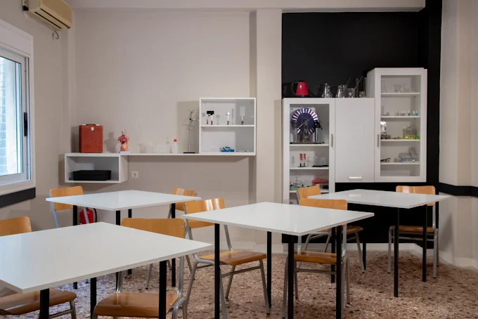 classroom - irakleitos school of general education drama