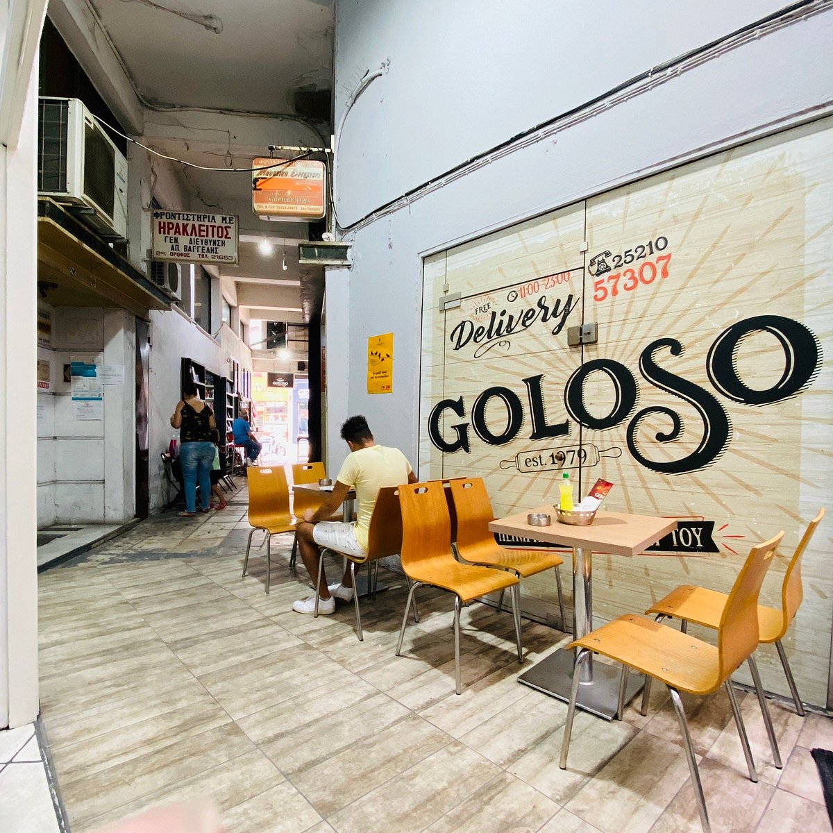indoors - goloso street food drama