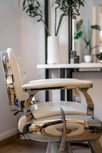 indoors hair salon - merianou salon