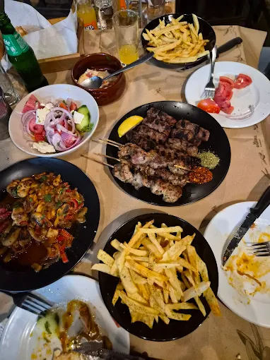 bbq dishes  - tempelarxeio bbq restaurant drama