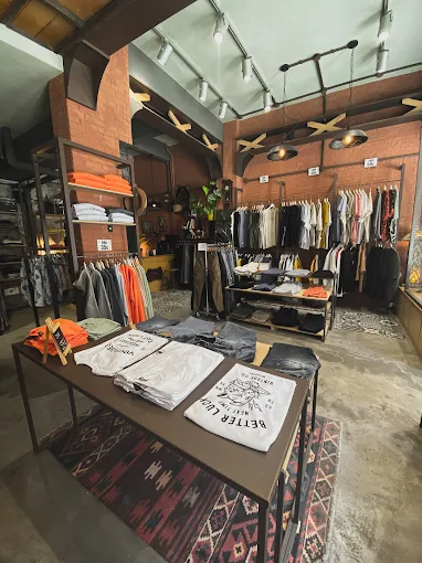 indoors - vintage showroom alexandroupoli