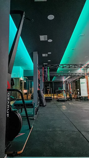 indoors  - physique fitness boutique alexandroupoli