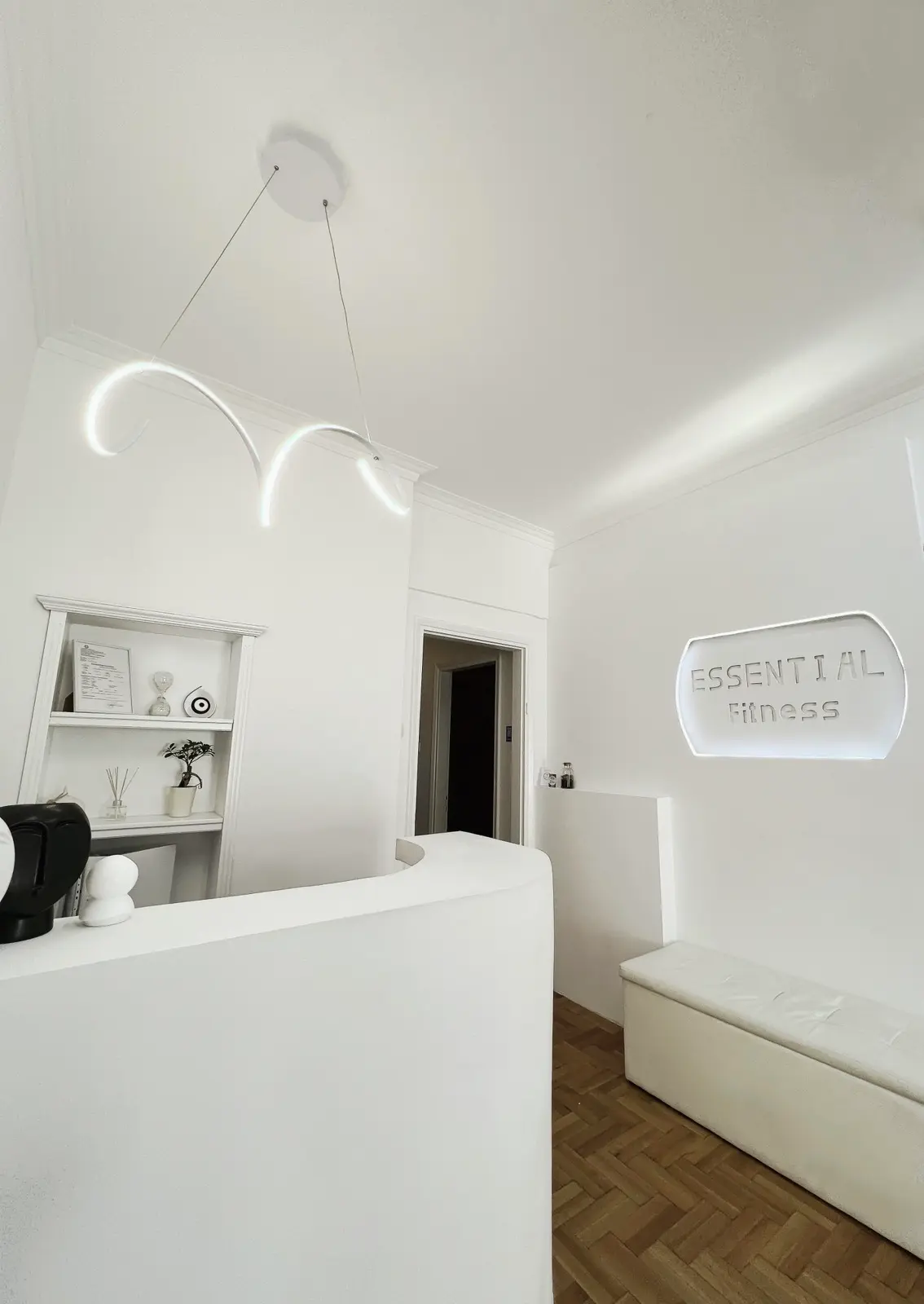 reception -  essential fitness skg