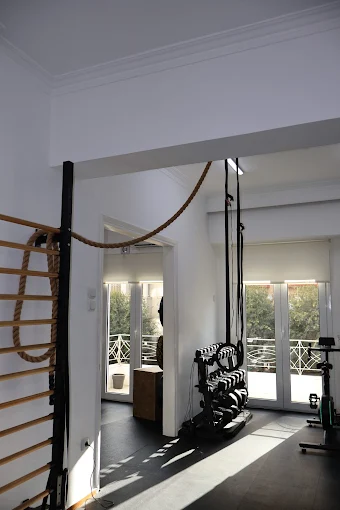 gym -  essential fitness skg