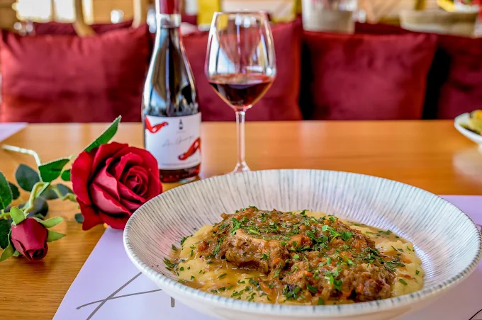 dinner and wine - ai giorgis restaurant alexandroupoli