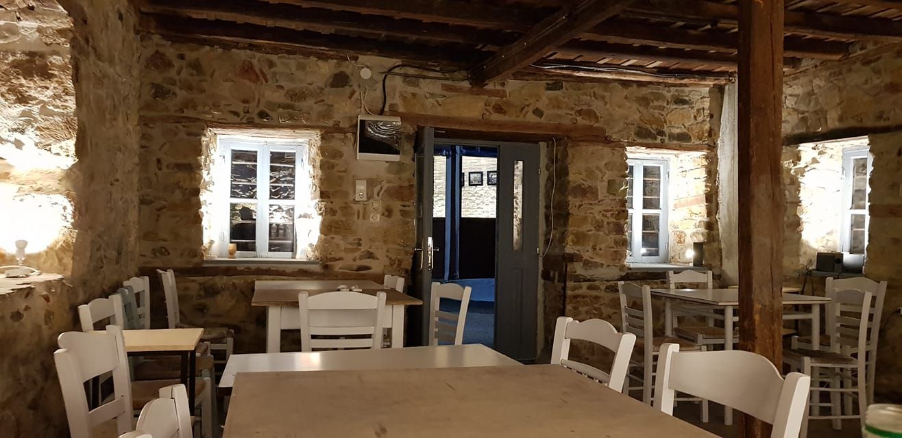 indoors  - stou ntani tin taverna traditional tavern alexandroupoli