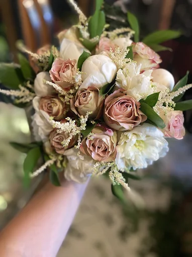 wedding bouquet  - bonsai mekkos flowers flower shop komotini