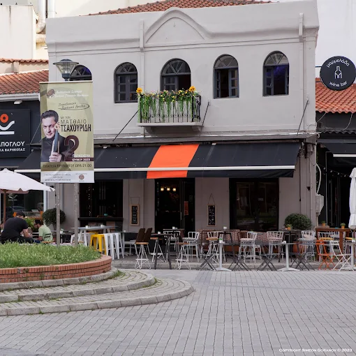 outdoors - marmelada wine bar komotini