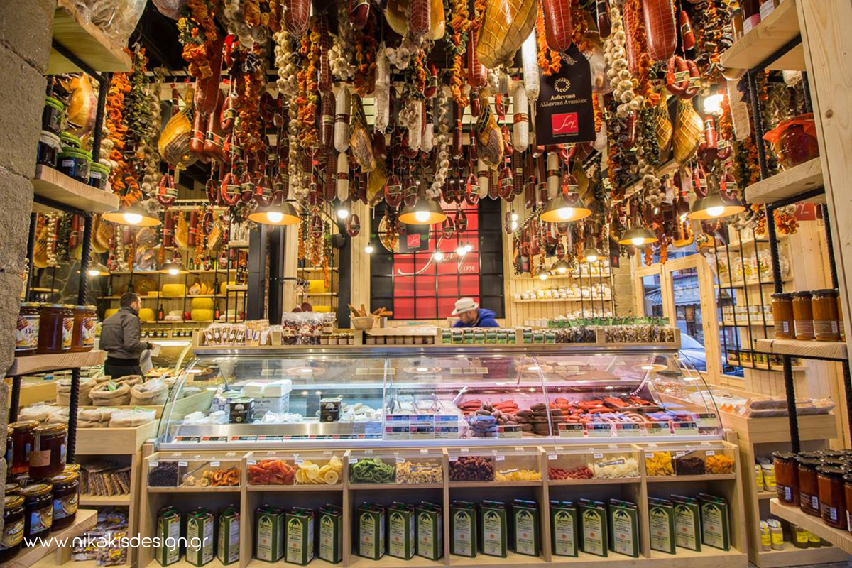 indoors  - pantopoleio sto roloi komotini