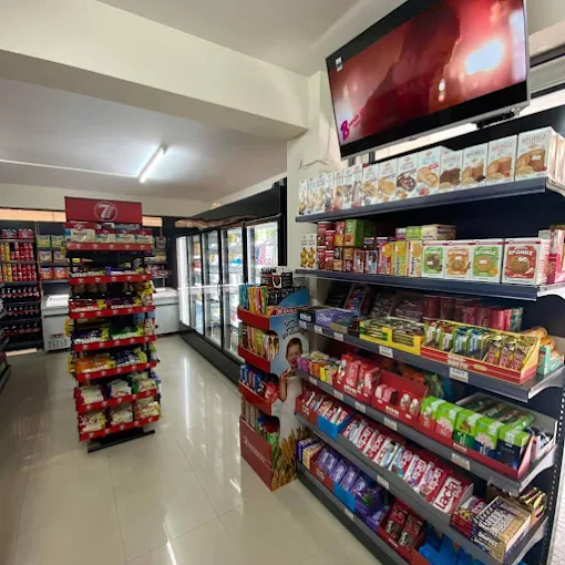 indoors  - voutsas mini market komotini