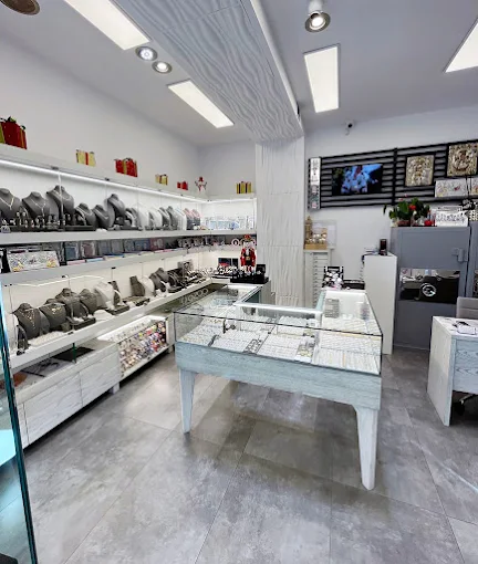 indoors  - kaleas jewellery shop kavala