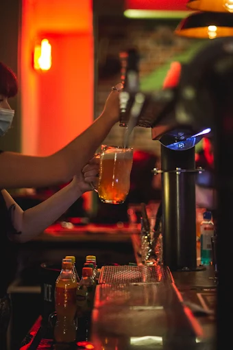 beer - brick wall pub kavala