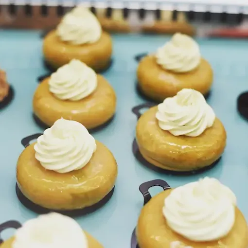 cream bites - Butter 'n Fly patisserie kavala