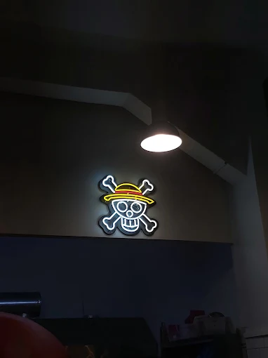 logo - one piece pizza kavala