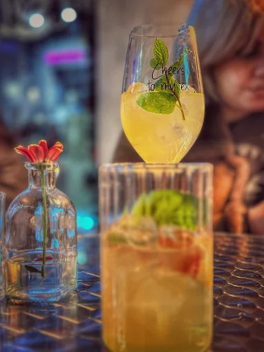 drinks and cocktails - agapi mia spritzeria volos 